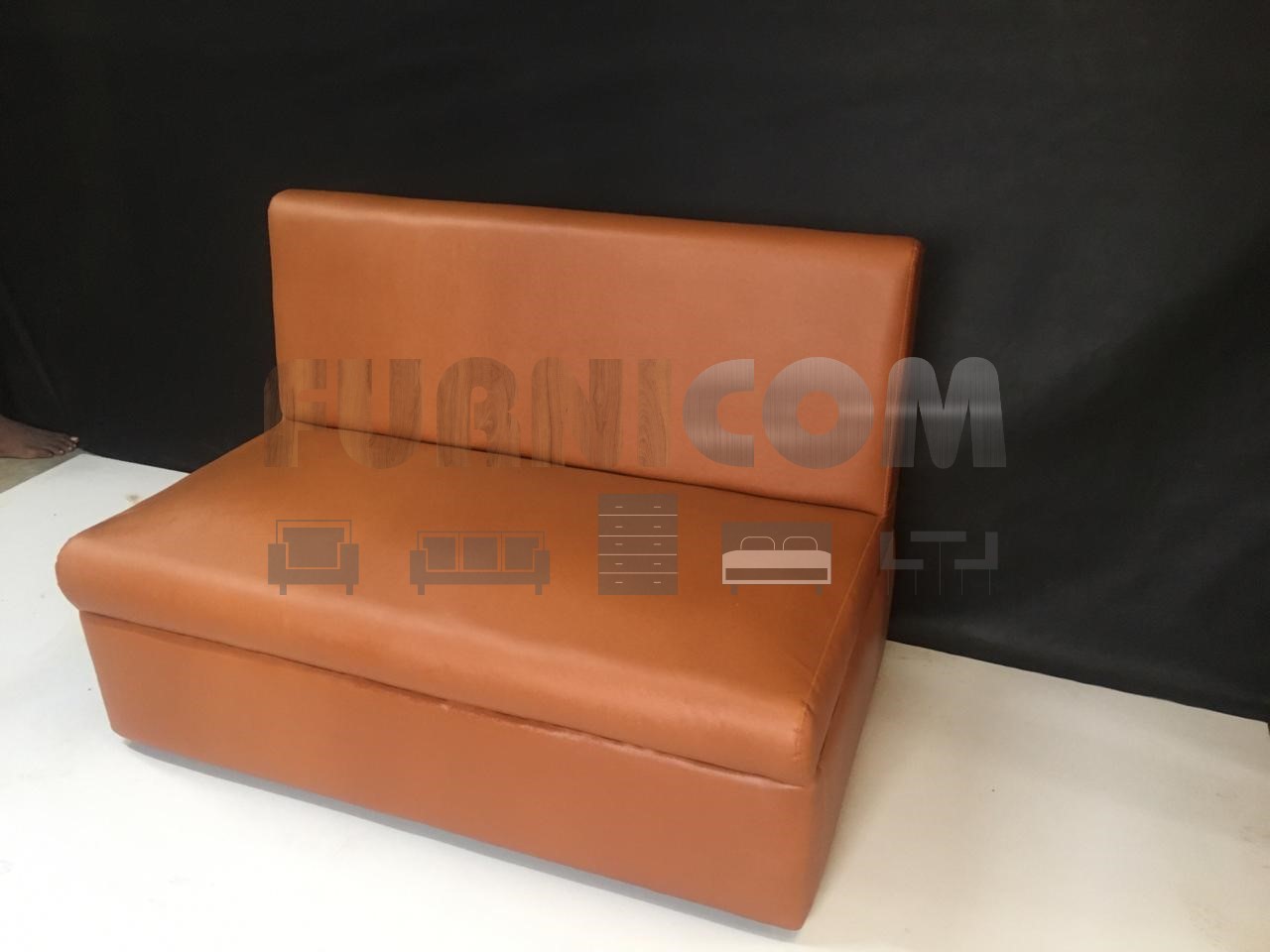 Stylish and New home and office sofa armless. 