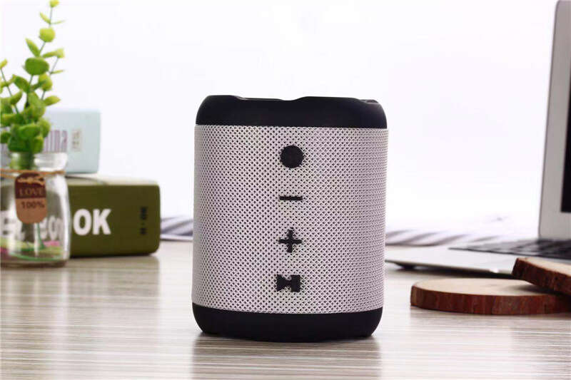 New mini portable computer wireless card insertion, USB flash drive, Bluetooth speaker, subwoofer, private model. 