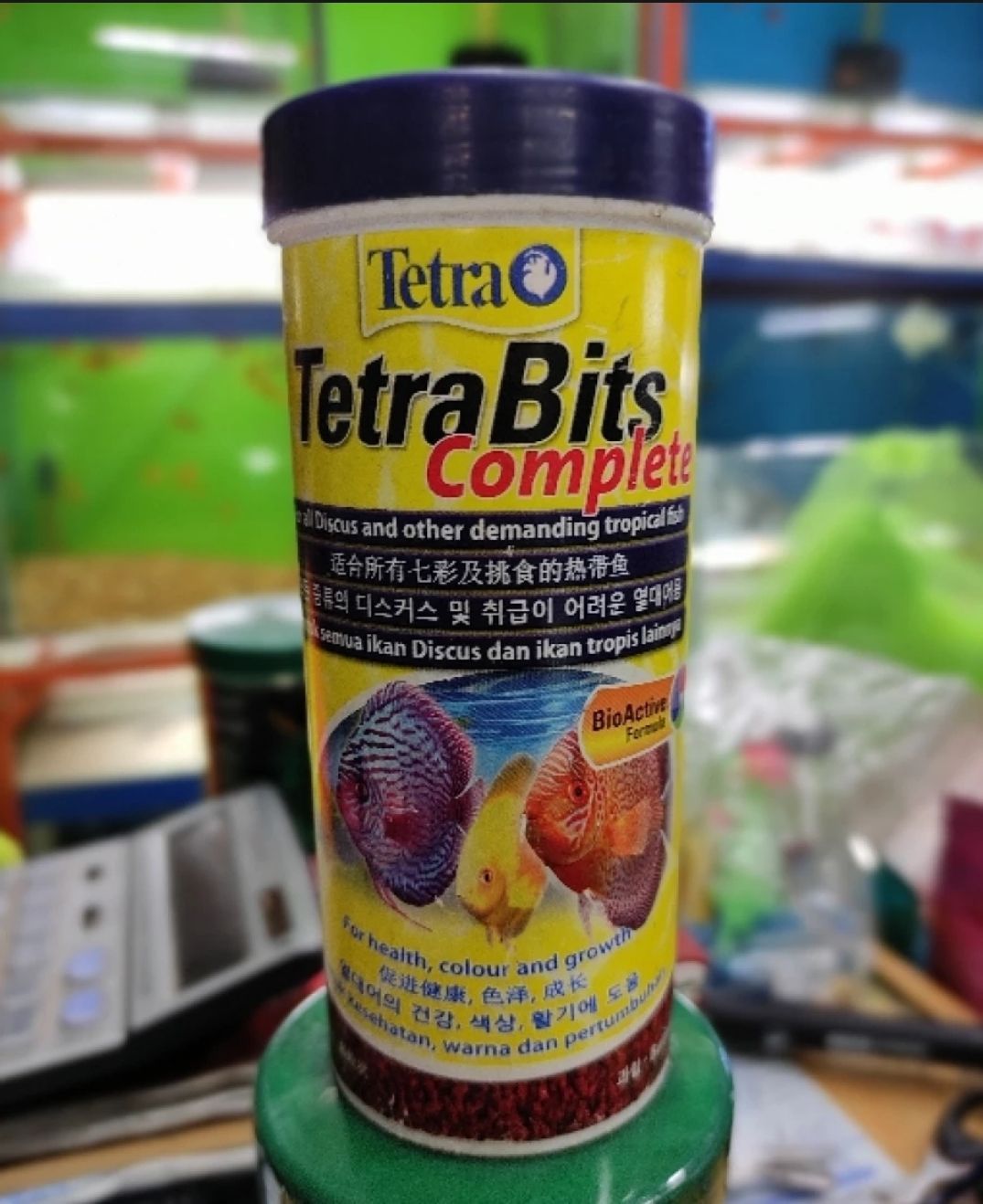 TETRA Bits Complete - 300ml/93g Fish Food For Aquariums. 