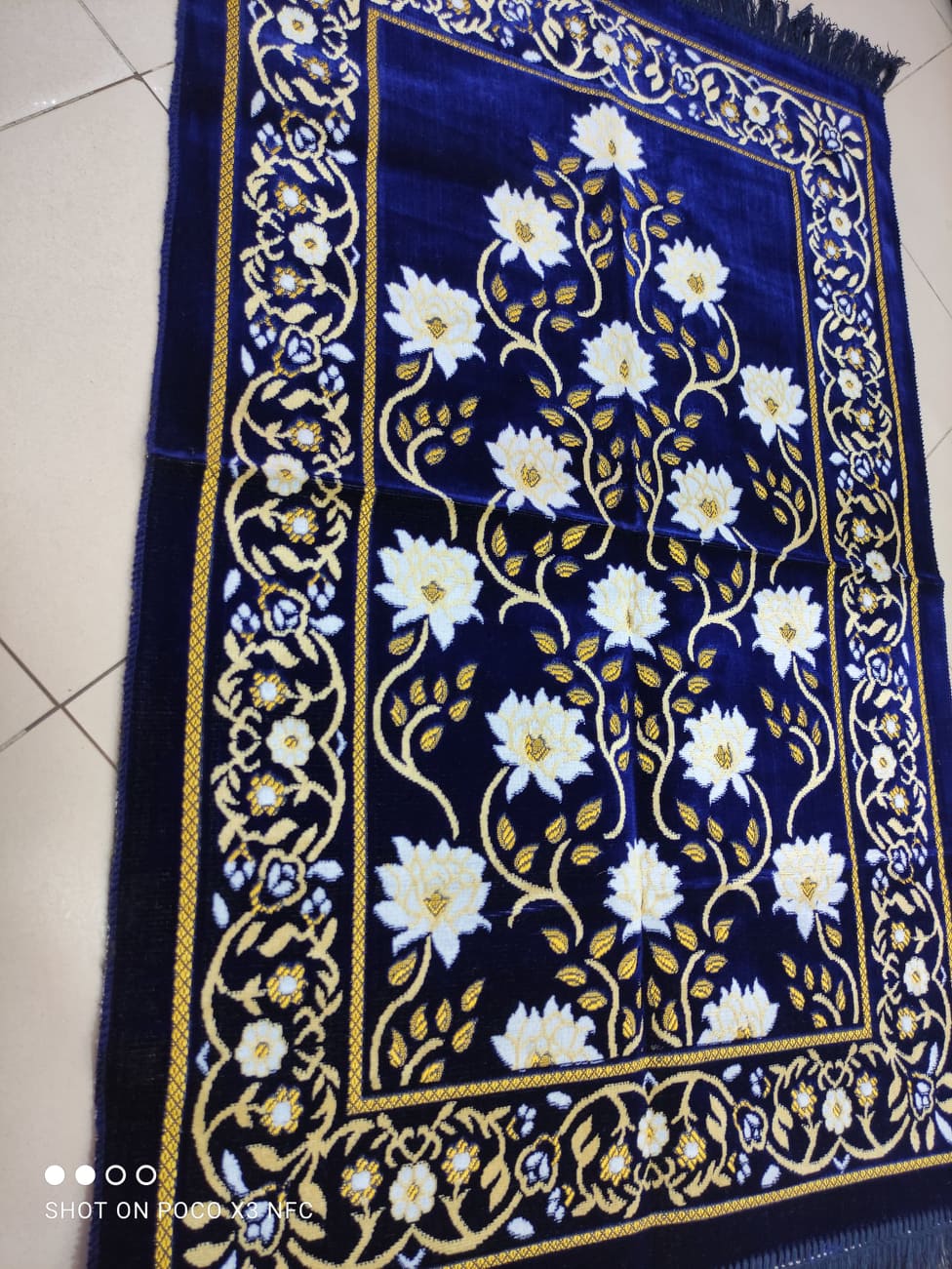 Muslim Prayer Rug Musallah Jaynamaz- Made in Turkey