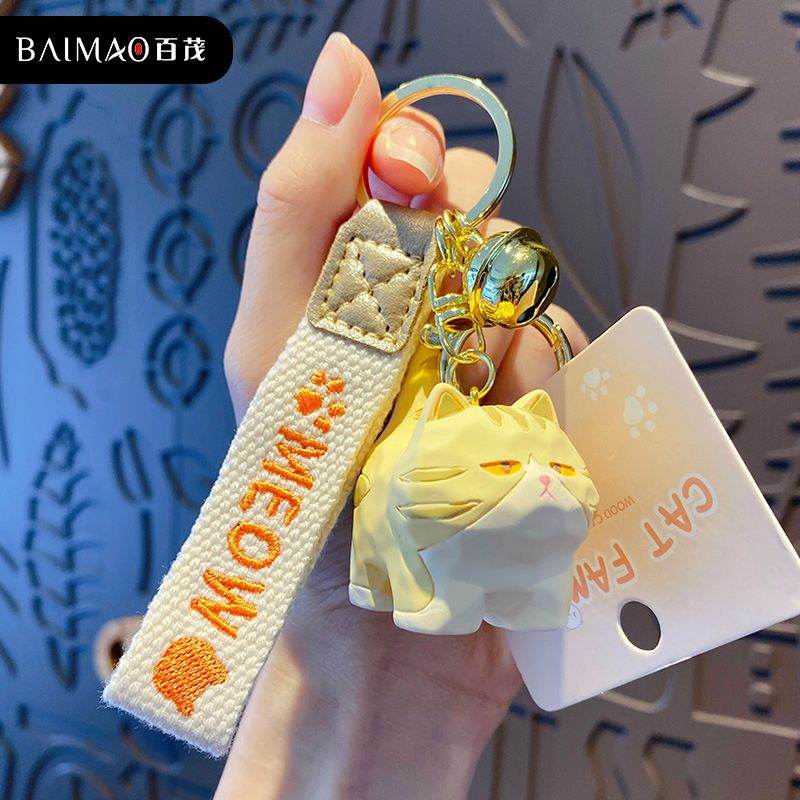 Baimao's original resin wood carving style ragdoll leopard cat keychain female cute creative delicate keychain bag ornament
