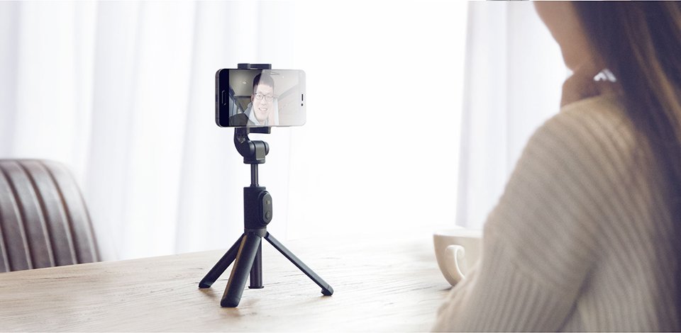 Xiaomi Mi Bluetooth Selfie Stick with Tripod. 