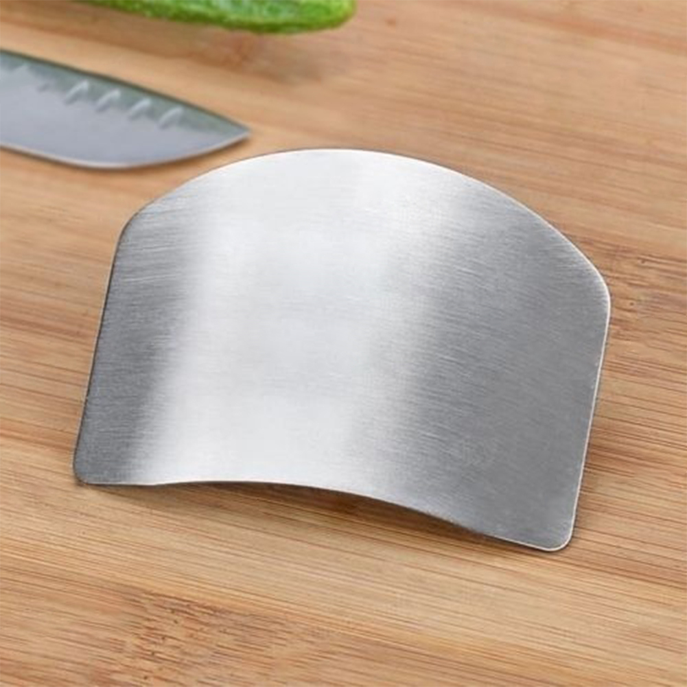 2Pcs Stainless Steel Cutting Food Vegetable Finger Protector Guard Kitchen Tool. 
