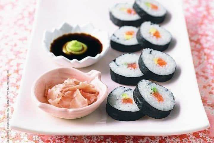 Yaki Sushi Nori/ Nori Sheet/ Seaweed (10 Sheets). 
