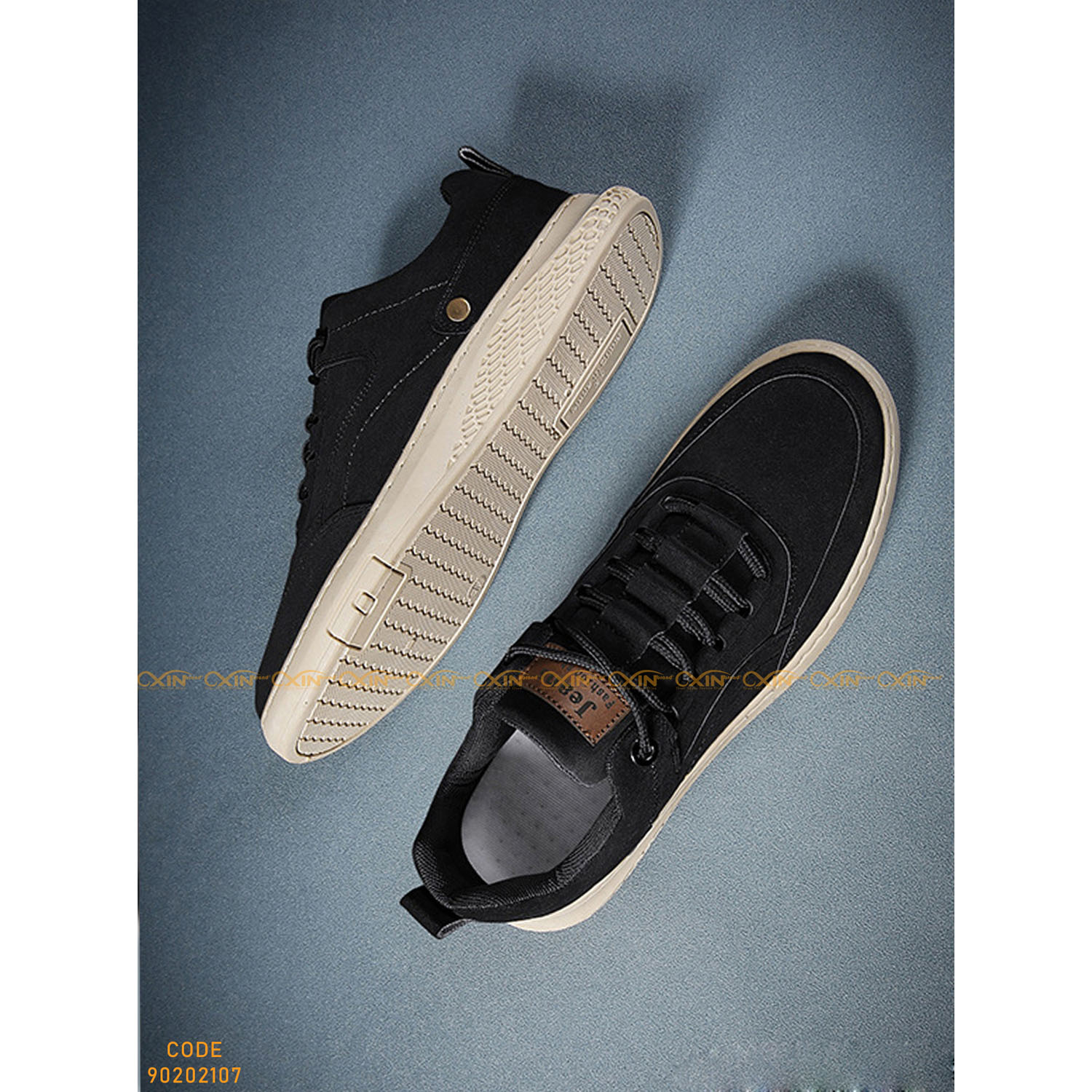 trendy sneakers fall 2020