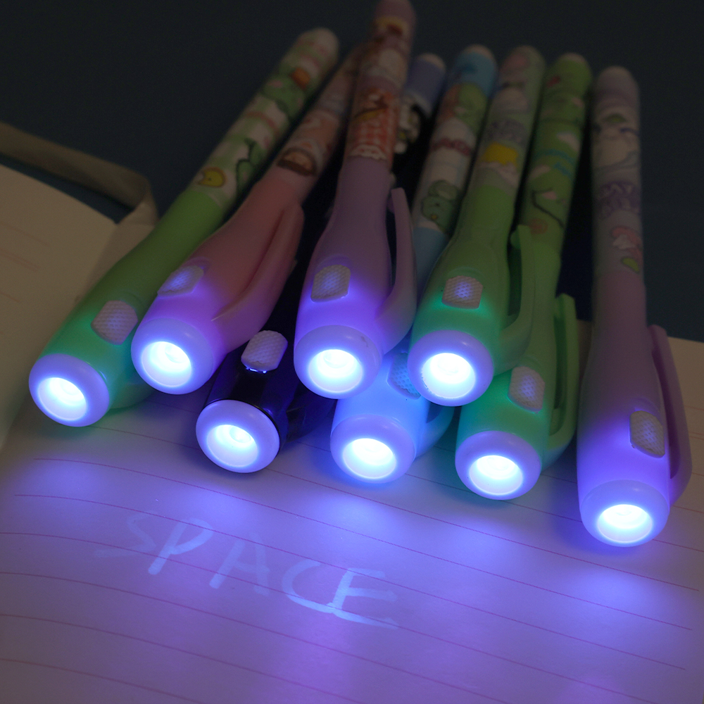 Invisible Ink Pen with LED UV Light Secret Marker Non-Toxic for Drawing and Writing. 
