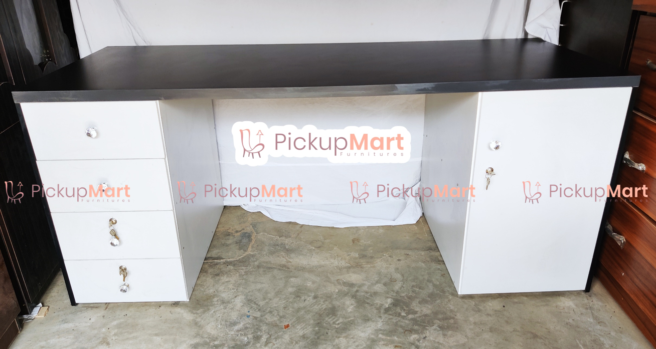 Black And White Study Table stickhealthcare.co.uk