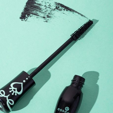 Essence Lash Princess False Lash Effect Mascara (12ml). 