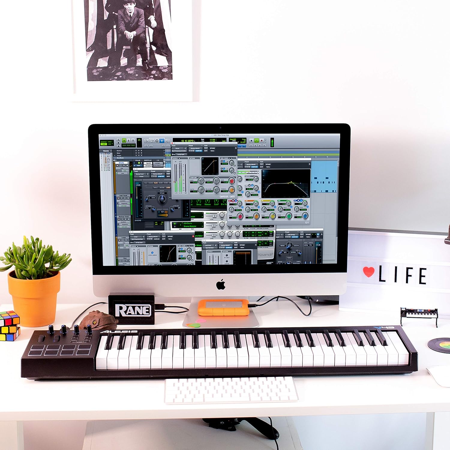 Alesis V49 - 49 Key USB MIDI Keyboard. 