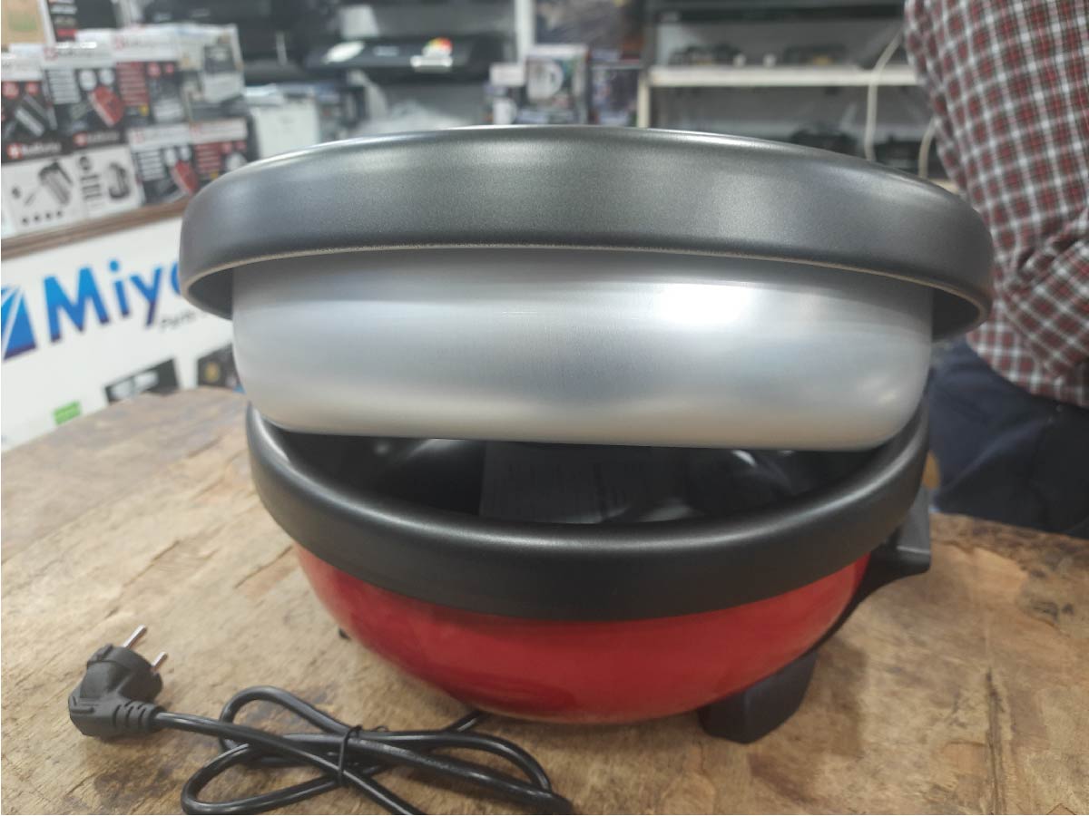 Miyako Double Pot Multi cooker, Electric Curry Cooker With Double Pot, Removable non-stick pan, Automatic cooking and warming system MC-500D (5.5 LTR). 