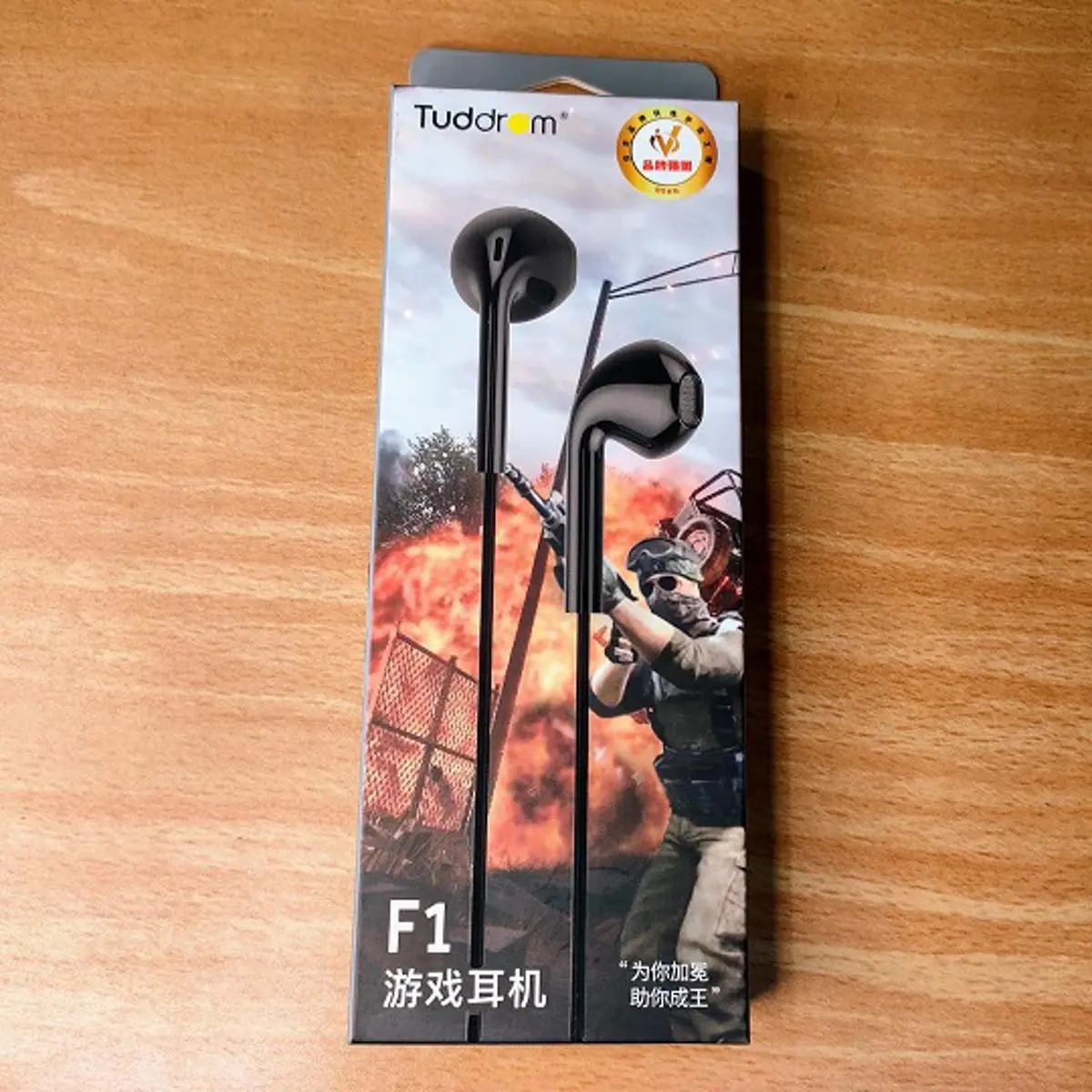 Tuddrom F1 Wired Earphones with Mic for Gaming and Music