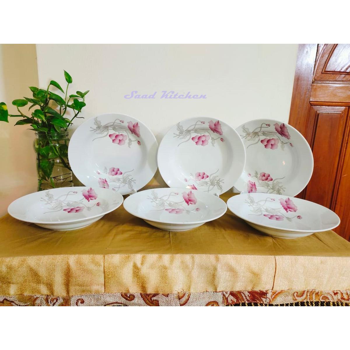2-Piece Ceramic Dinner Plate Set White With Full Body Flower Print 9 Inch - Elevate Your Dining Experience With This Set Of Two Ceramic Dinner Plates Featuring A Charming Flower Print Design