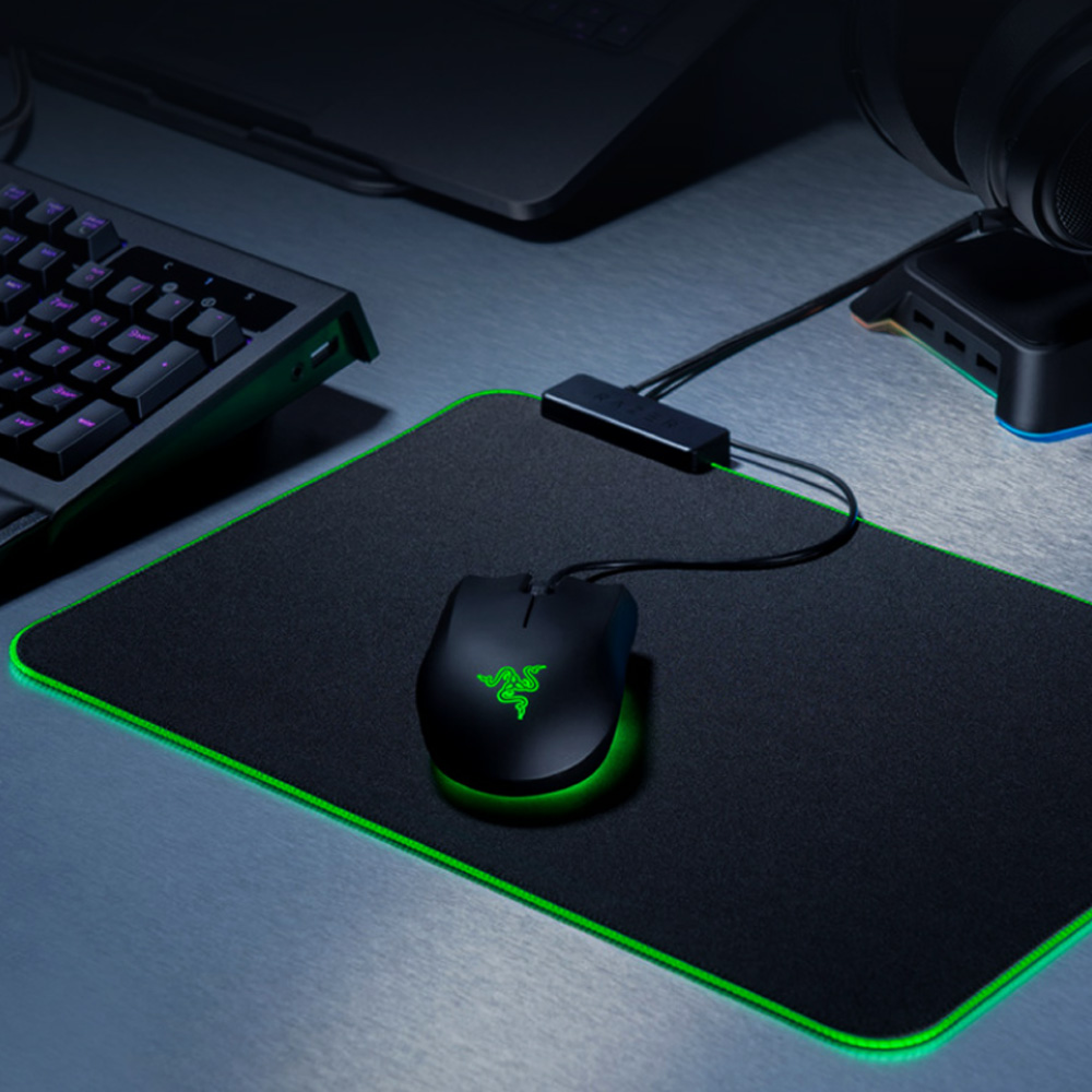 Razer Abyssus Essential Optical Gaming Mouse w/True 7200 DPI Optical Sensor/3 Hyperesponse Buttons Powered by Razer Chroma Ambidextrous Ergonomic Wired Computer Mice for Windows PC Gamers. 