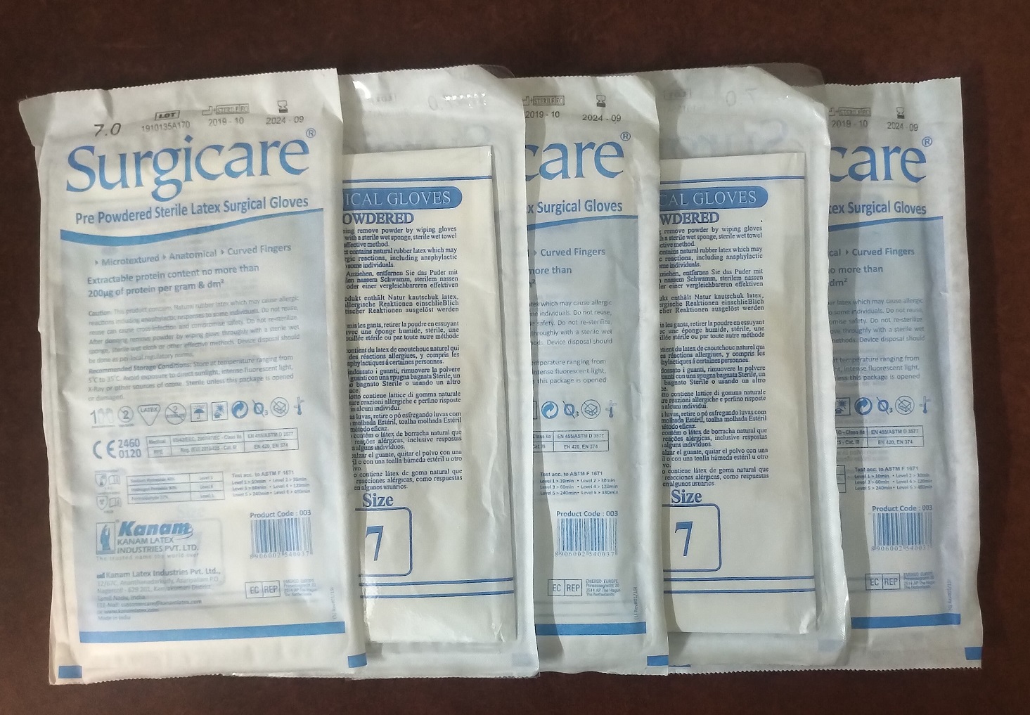 Natural Latex Rubber Surgicare Sterile Powdered Surgical Glove, Sizes: 7 (10 Pair)