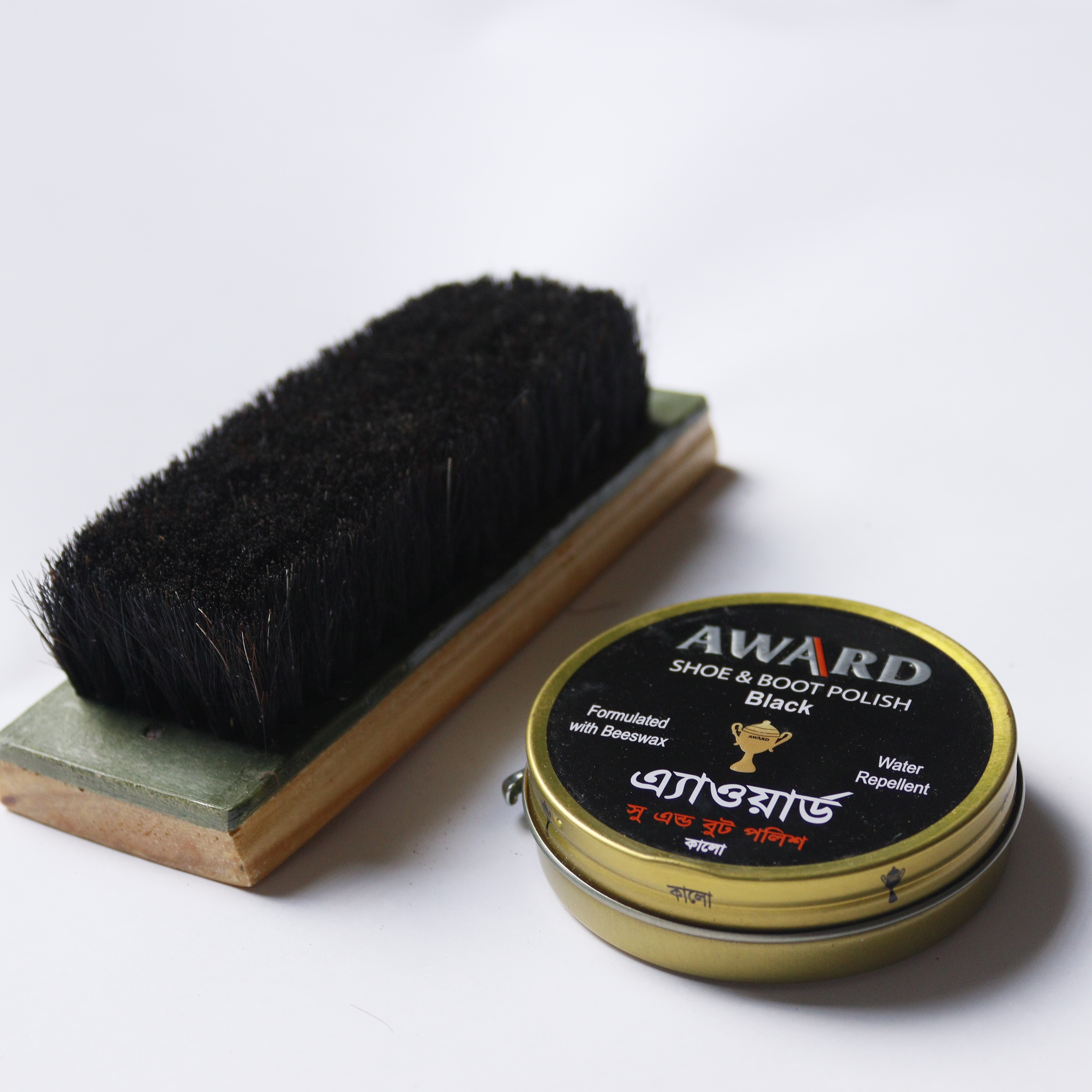 BOOT Shoe Polish+ Cow hair Brush for Shoes Cleaning- Trendy and Stylish, Simple To Use And Maintain, Very Premium Product. 