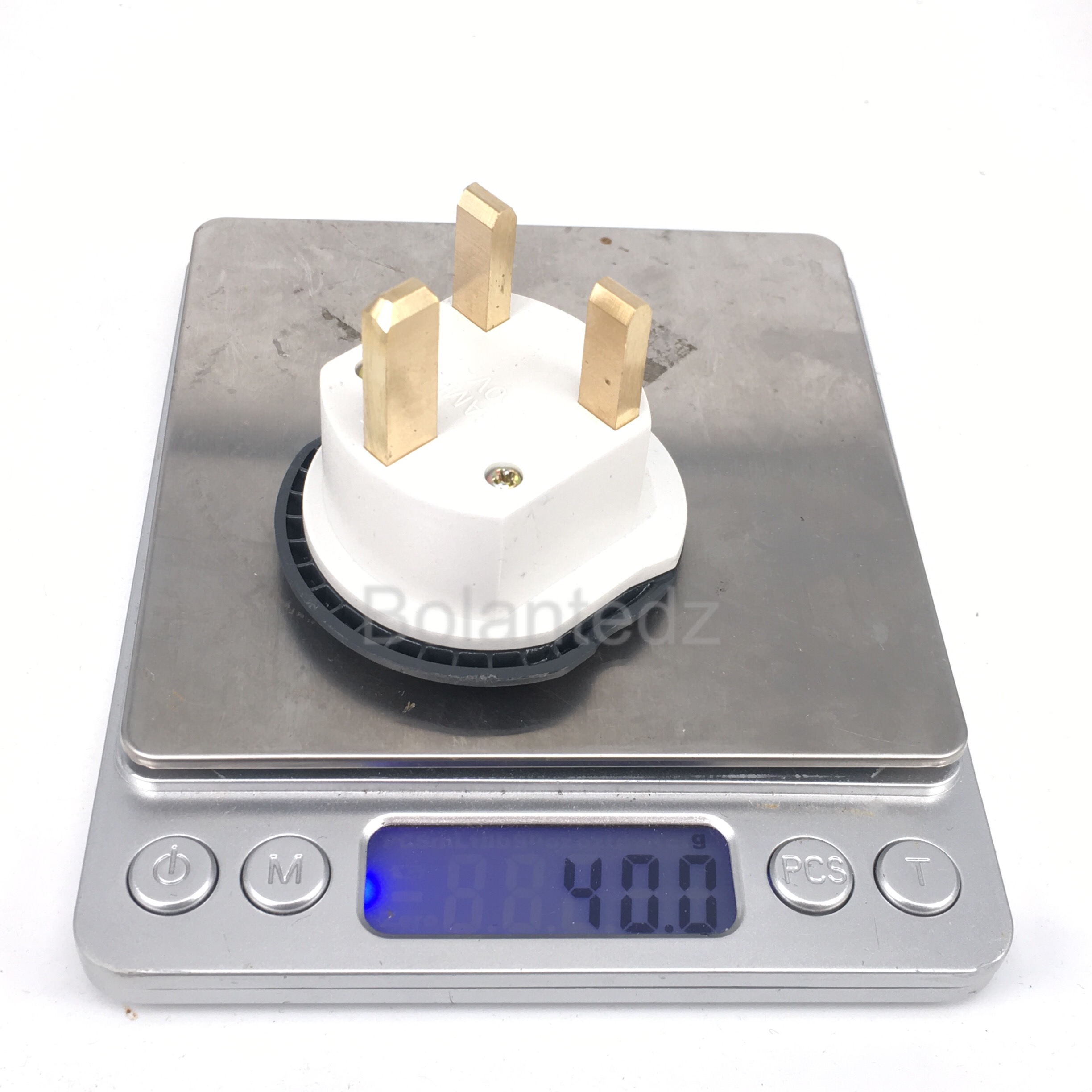 UK Plug Adapter 13A 250V HK Travel Adapter Converter 2 Round Socket High Quality Universal AU US EU CN To UK AC Wall Socket. 