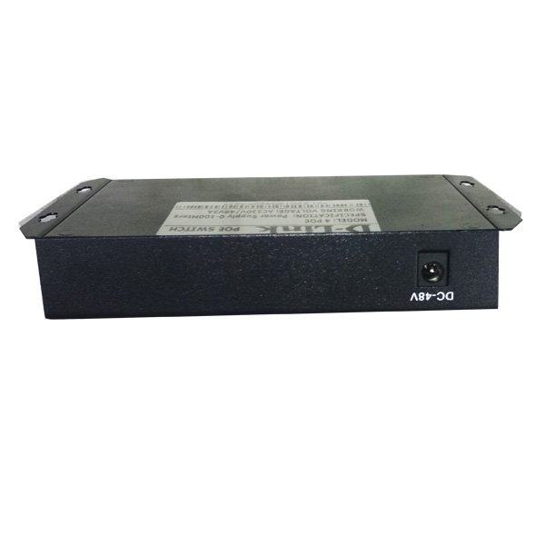 D-link 5-Port 10/100 Switch with 4-Port Poe. 
