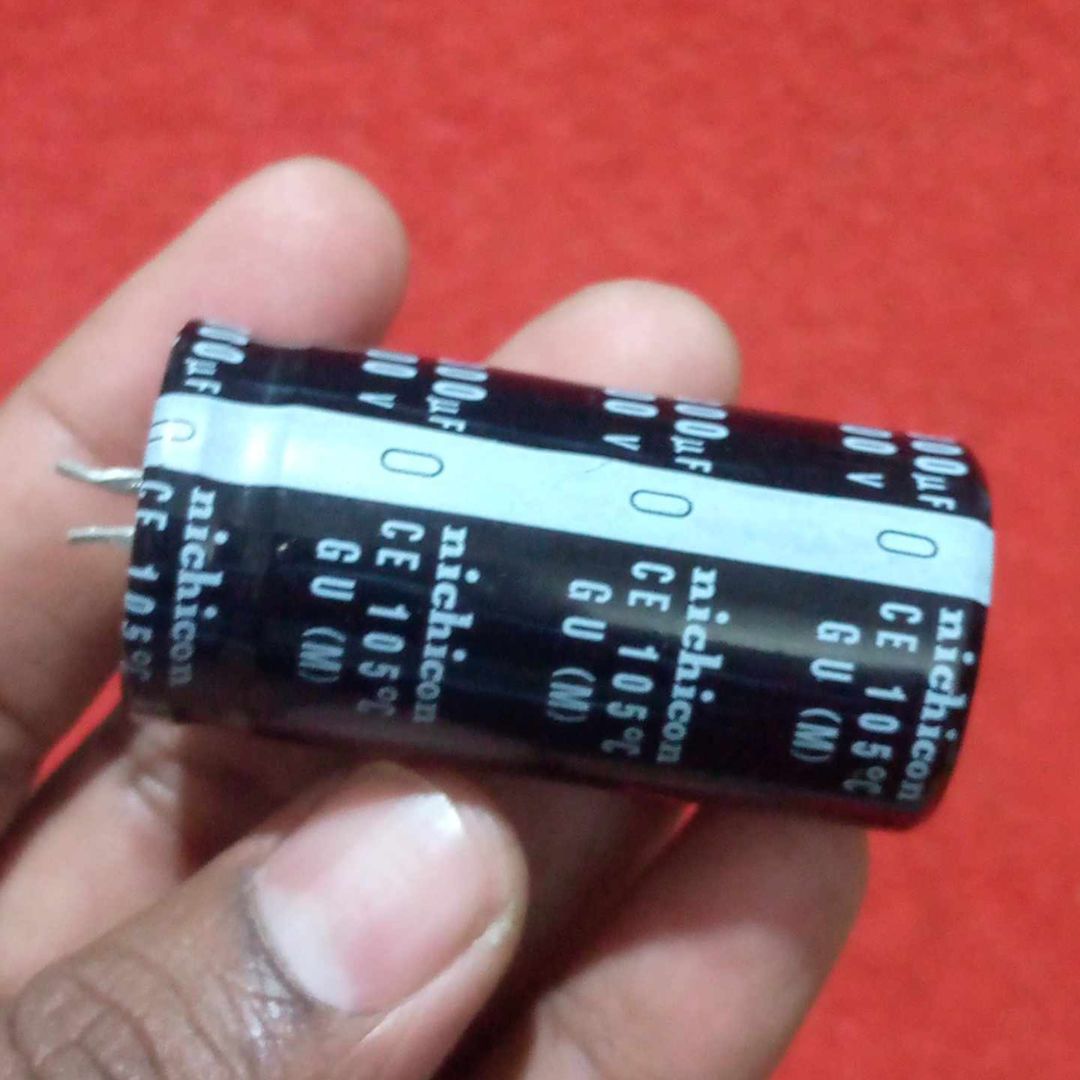 3300uF 100V RADIAL Electrolytic  Capacitor Polarized Aluminum Electrolytic Capacitors 2 Pin Leads. 