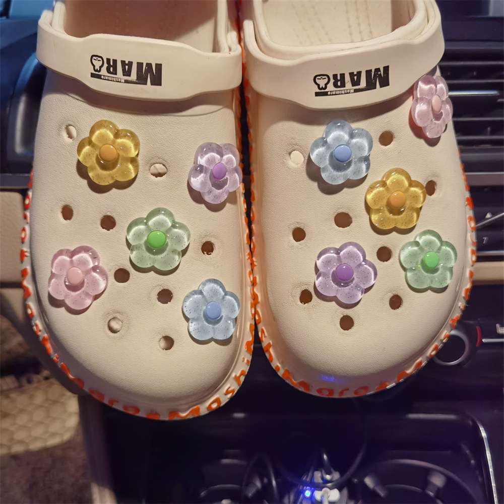 10pcs/set Crocs Charm Cherry Blossom/peach Blossom Hole Shoes DIY Accessories Cross Jibbitz Button Shoes. 