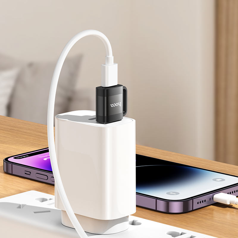 HOCO UA31D Portable adapter for USB-A male to Type-C female, supports USB2.0 data transfer, supports fast charging USB Male to Type C Female OTG Adapter Converter - Black. 