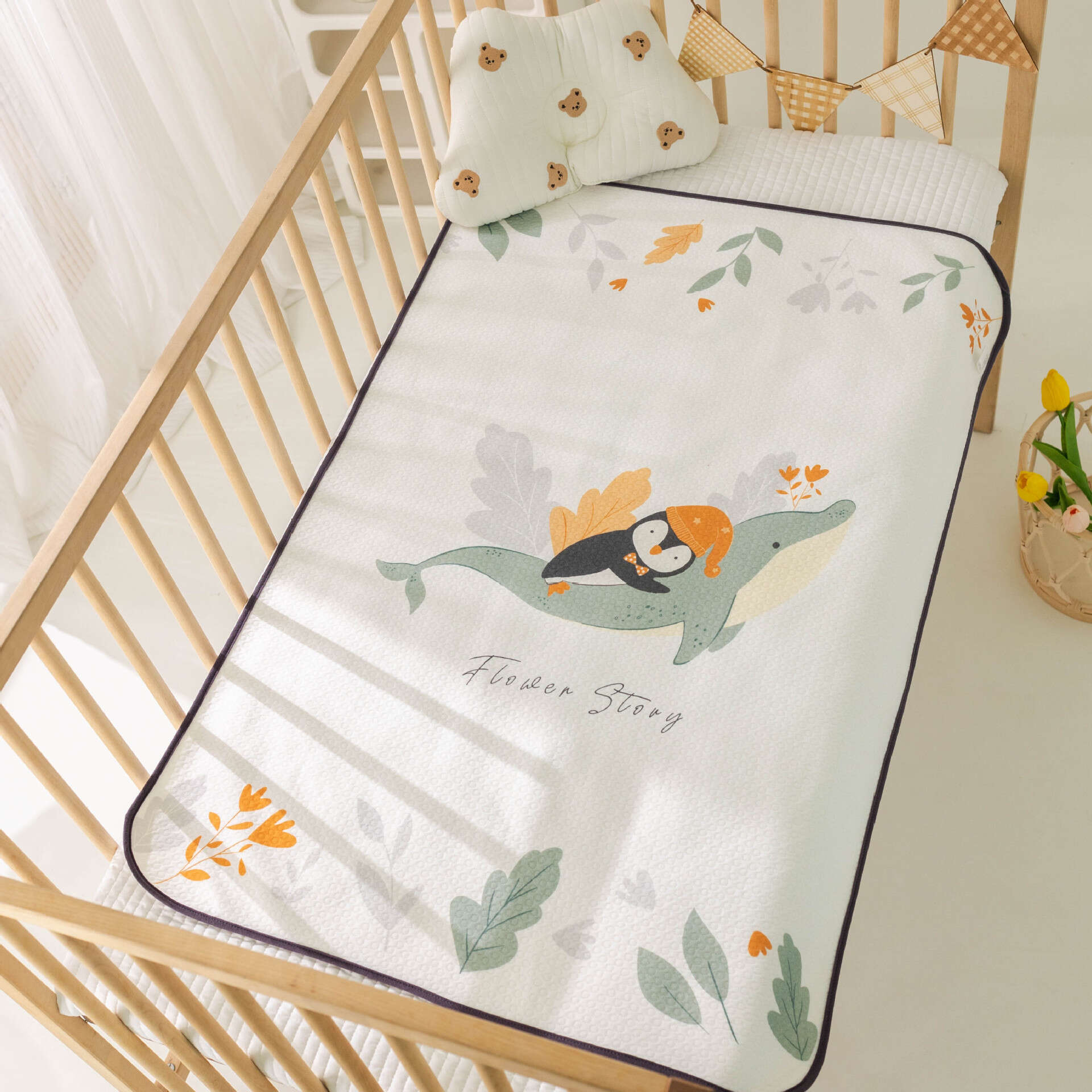 Large size lathe cute cartoon waterproof urine separating mat, soft and leak proof, washable baby mat