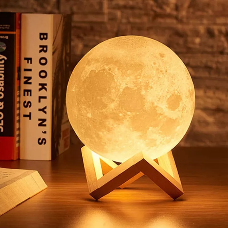 15 CM 3D Moon Lamp 16 Colors Remote & Touch Table Lamp