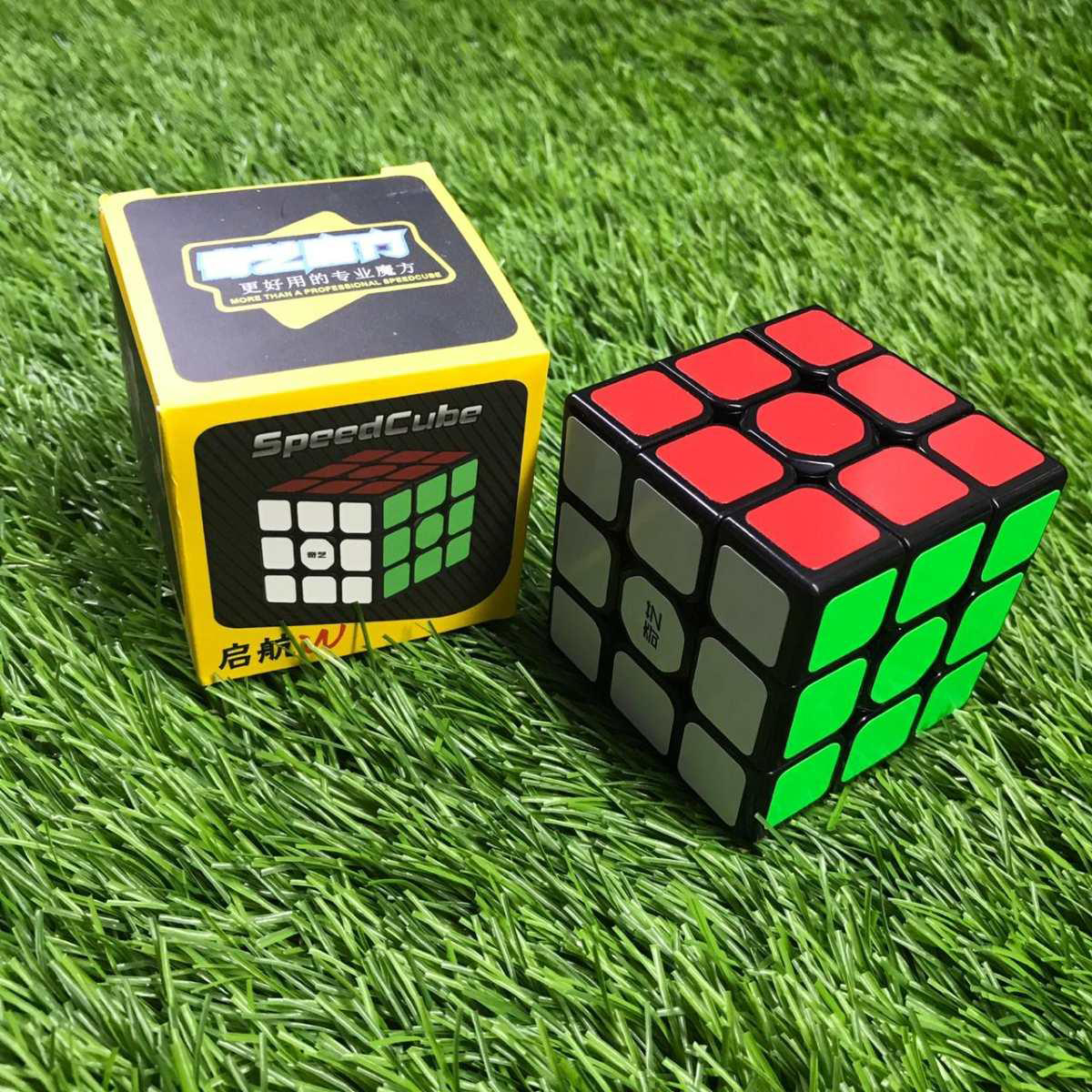 Plastic Rubics Cube  Speed Cube - Cube - Rubiks Cube 3×3. 