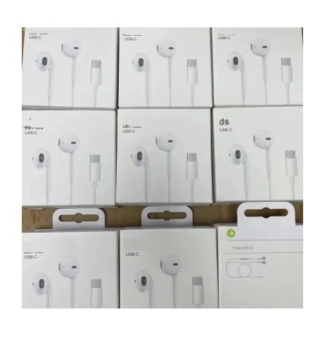 Type C Earphone for iPhone 15 USB C Earphones for iPhone 15 PRO Max Mobile Phone Headphone. 