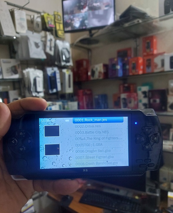 X6 PSP Game Player Console 4.3''screen 8GB Built-In 3000 Game. 