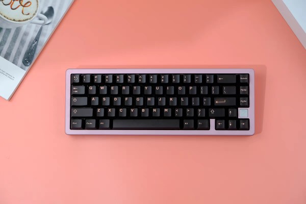 Aifei two-color semi-transparent neon red transparent blue transparent green transparent black gold keycaps original mechanical keyboard green claws. 