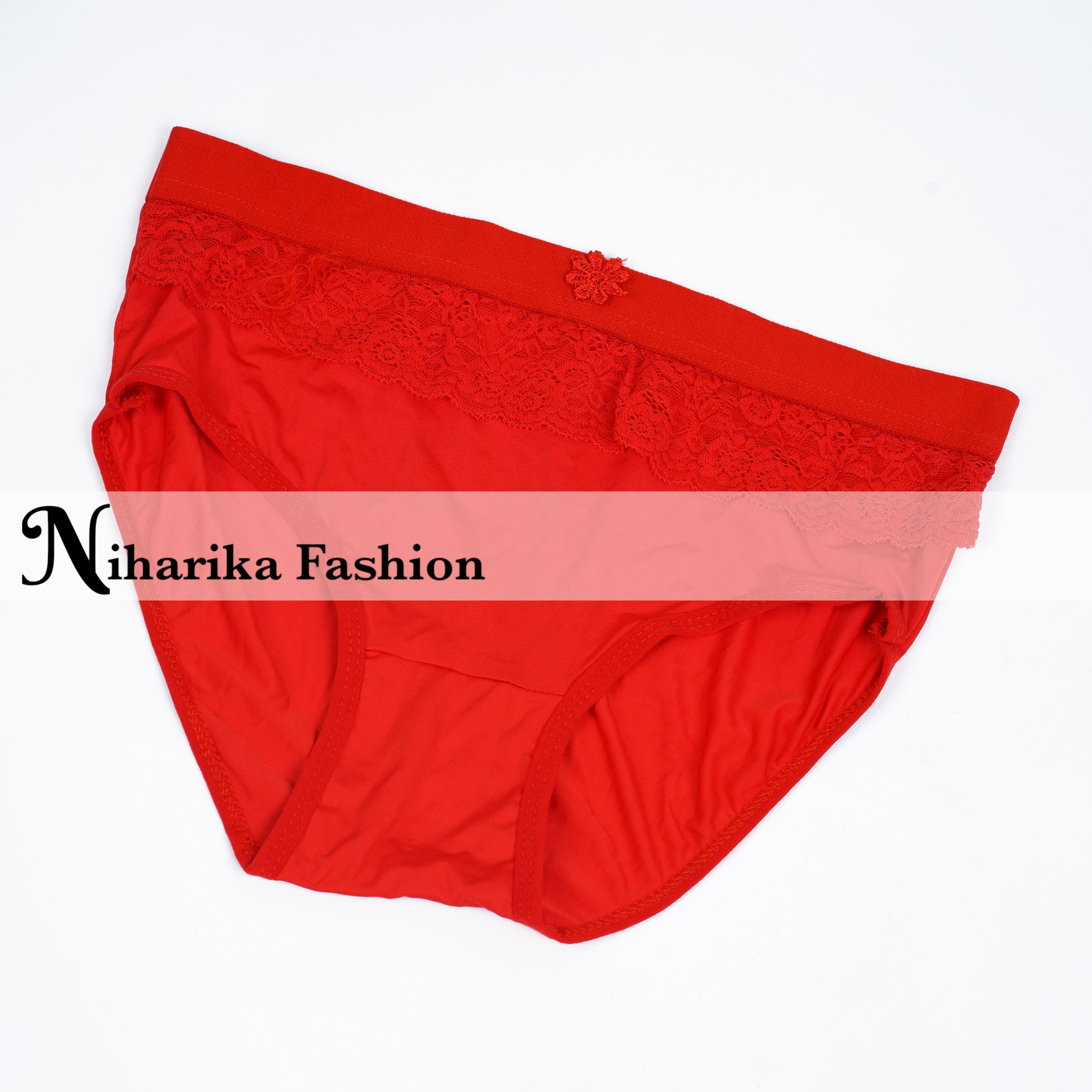 Qattiq koylakda yalangoch sargish