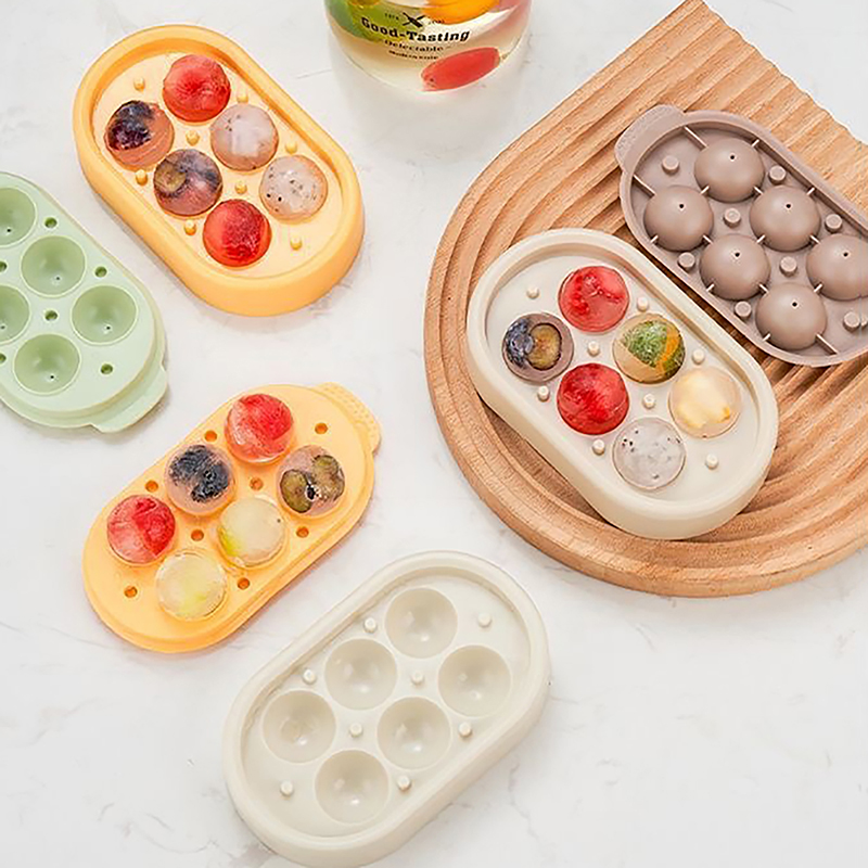 1Pc Silicone Ice Lattice Frozen Ice Cube Artifact Ice Making Mold Household Ice Tray With Lid Easy To Demould Ice Cube Mold MIO Super Store. 