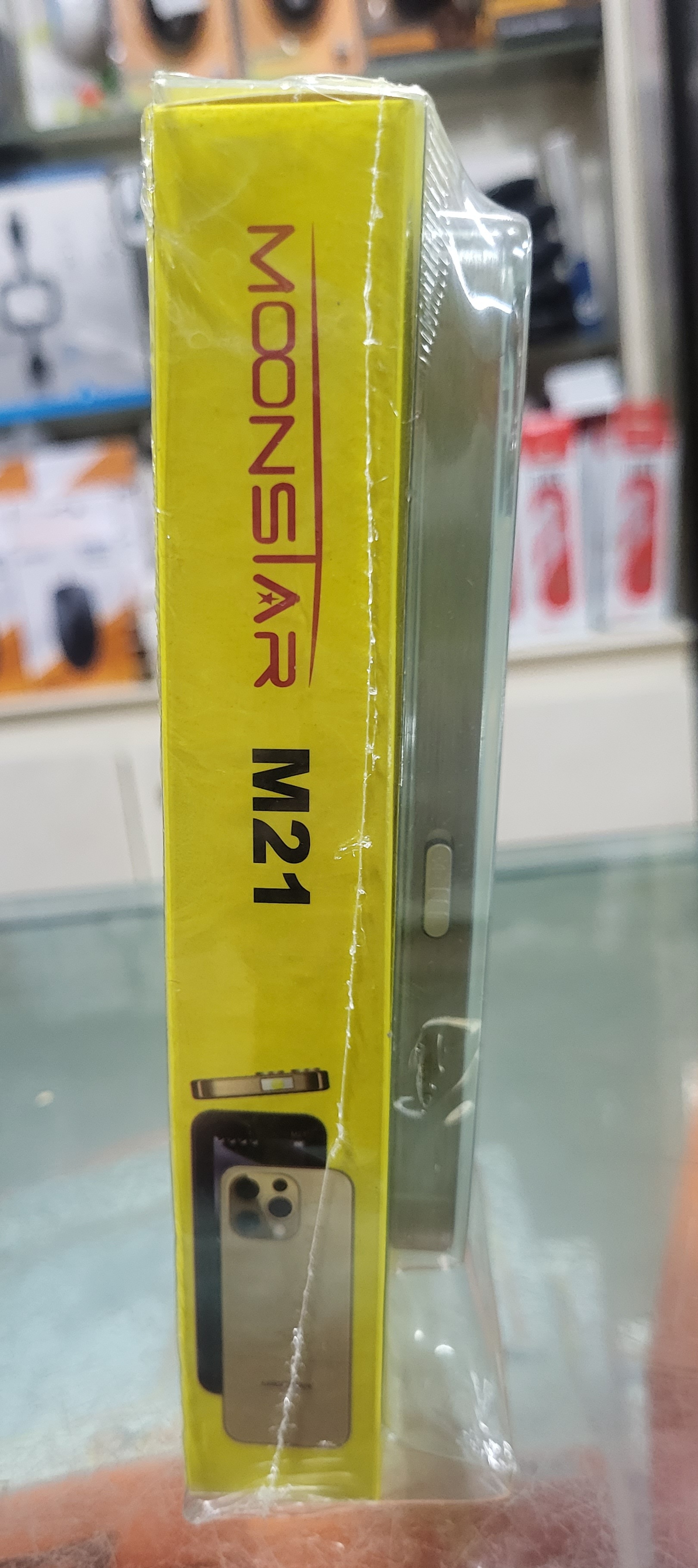 MoonStar M21 Feature Phone TYPE-C Port 2200mAh Battery 2.4 inch Display Wireless FM, MP3 MP4 Support Multi Color Feature Phone. 