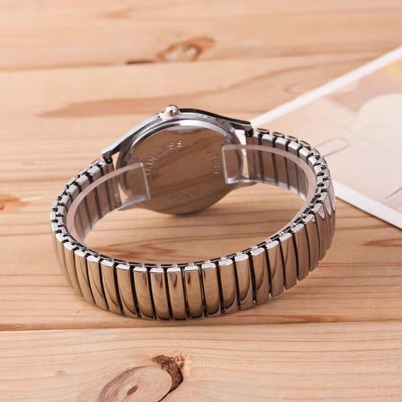 Old Watch Retro Old-Fashioned Large Watch Plate Large Digital Spring Elastic Belt Parents Mother Medium Quartz Watch. 