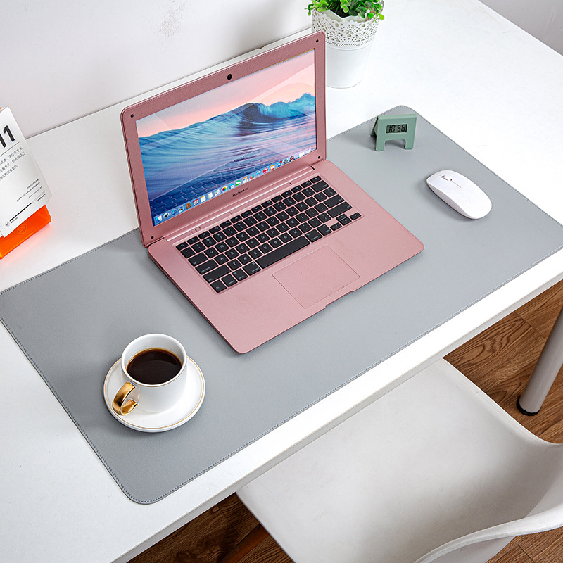 Custom leather mouse pad large solid color computer desk mat anti-slip learning desk mat support printed pattern logo. 