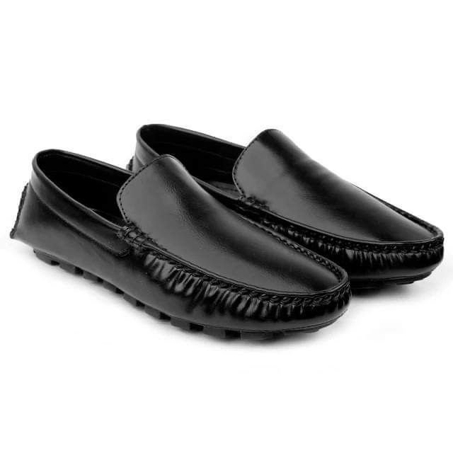 Men's  PU Leather Black Loafer With Rubber Sole Ideal  For Gen Z