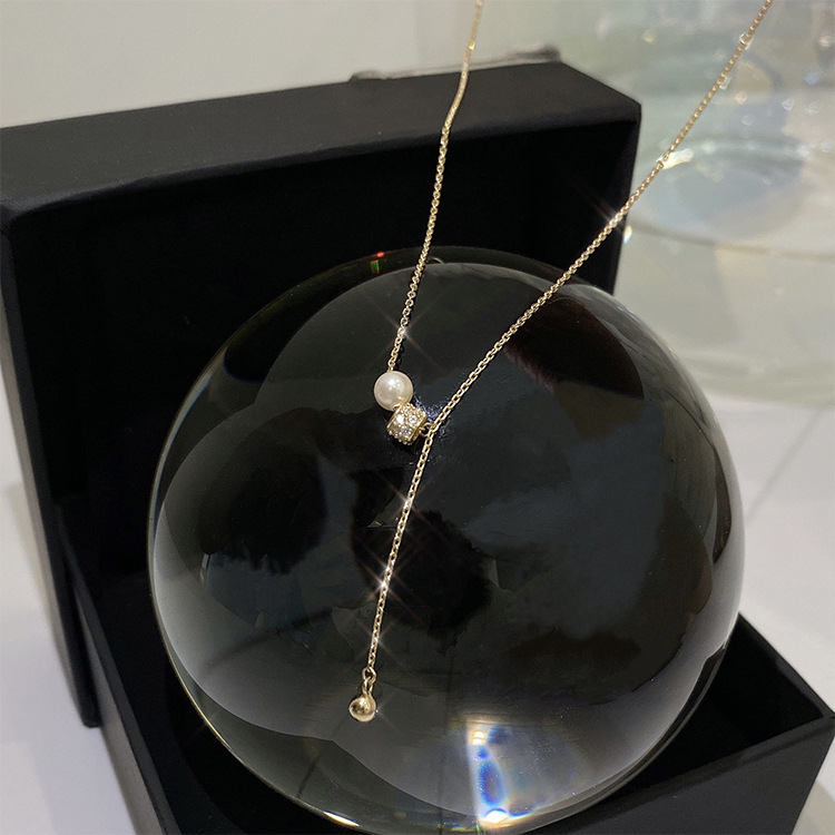 Minimalist cold style pearl rhinestone pendant necklace for women Korean personality simple and versatile temperament neck chain clavicle chain