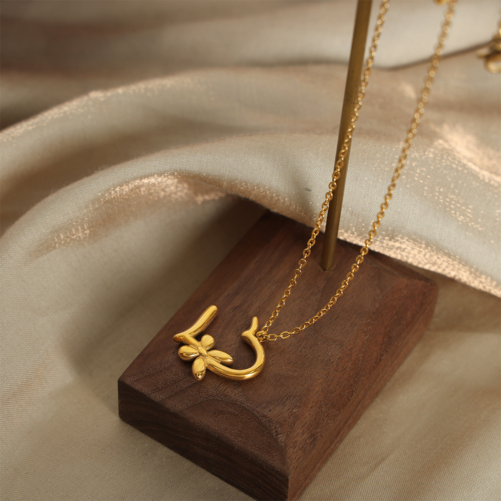 Cross border lines love butterfly flower design pendant necklace titanium steel gold plated earrings jewelry set wholesale