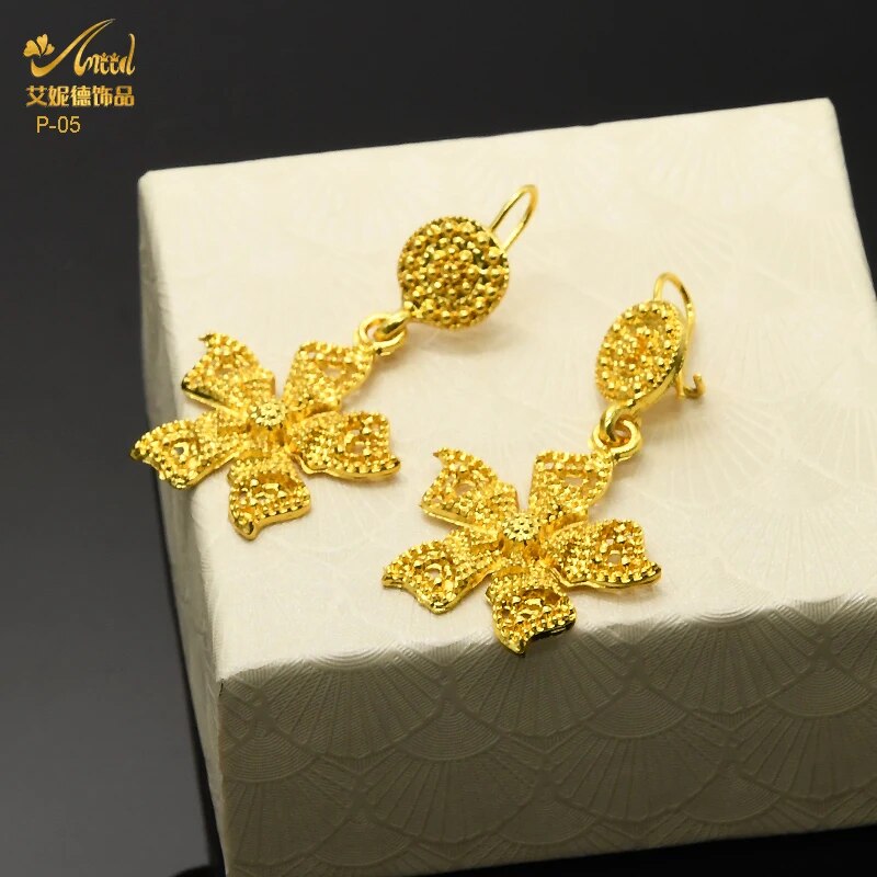 Indian Gold Plated Jewelry Set For Women African Bridal 24K Gold Color Necklace Earrings Set Dubai Nigerian Wedding Wholesale. 