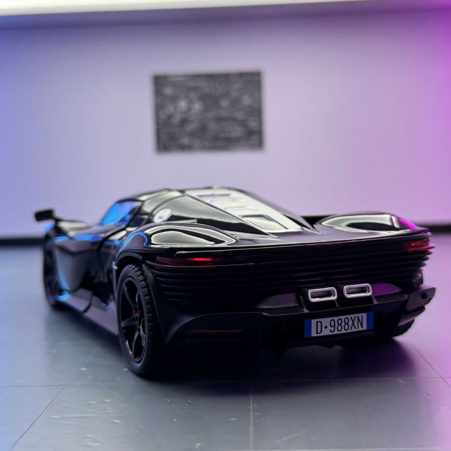 1:24 Ferrari Daytona Sp3 Convertible Die-Cast Vehicles Alloy Model Car Toys For Gift Collection