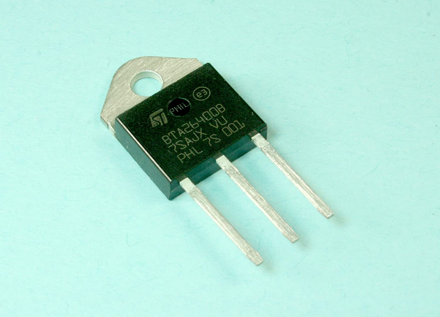 A Class Industrial BTA26-600B BTA26 600V 25A TRIAC IC BTA26 TRIAC IC Electrical Circuitry & Parts. 