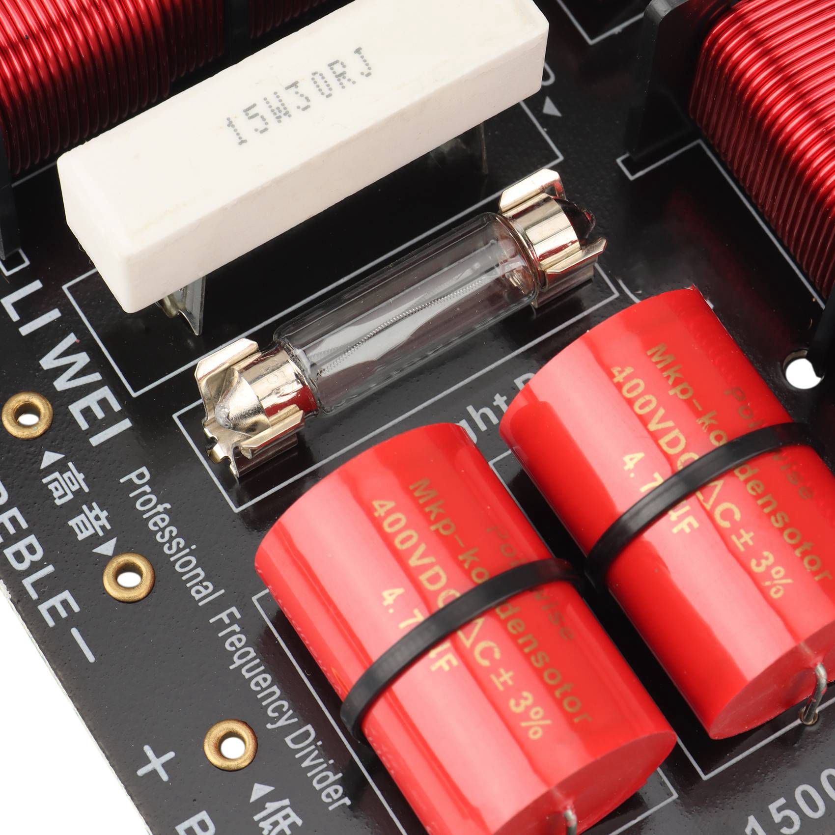 2X 400W Tweeter and Bass Crossover 2 Way Treble Woofer Divider 1.5Khz with Over-Current Protection Bulb. 
