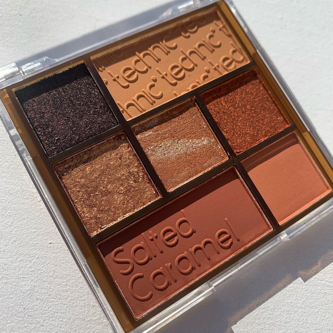 Technic 7 Colors Pressed Pigment Palette - Salted Caramel. 