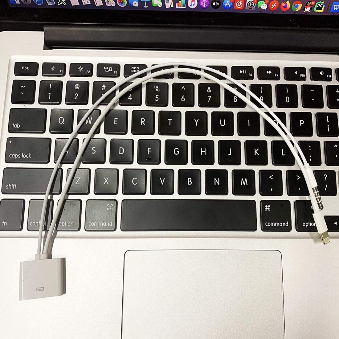 【2023】 Lightning to 30 Pin Adapter 3.5mm AUX Audio Port Support Charging Data Transmission for iPhone 6 6 Plus 5s 5c 5 4s 4 iPad iPod. 