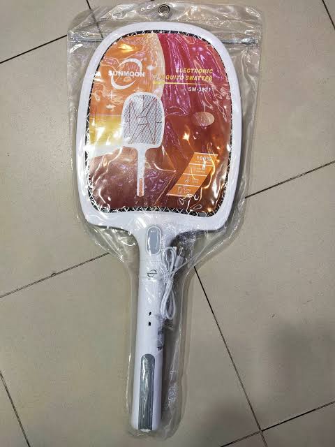 Mosquito Killer Electric Bat with Torch +  Heavy Batter 3.7V Easy  Change battery  SM-3821 With type C port. 
