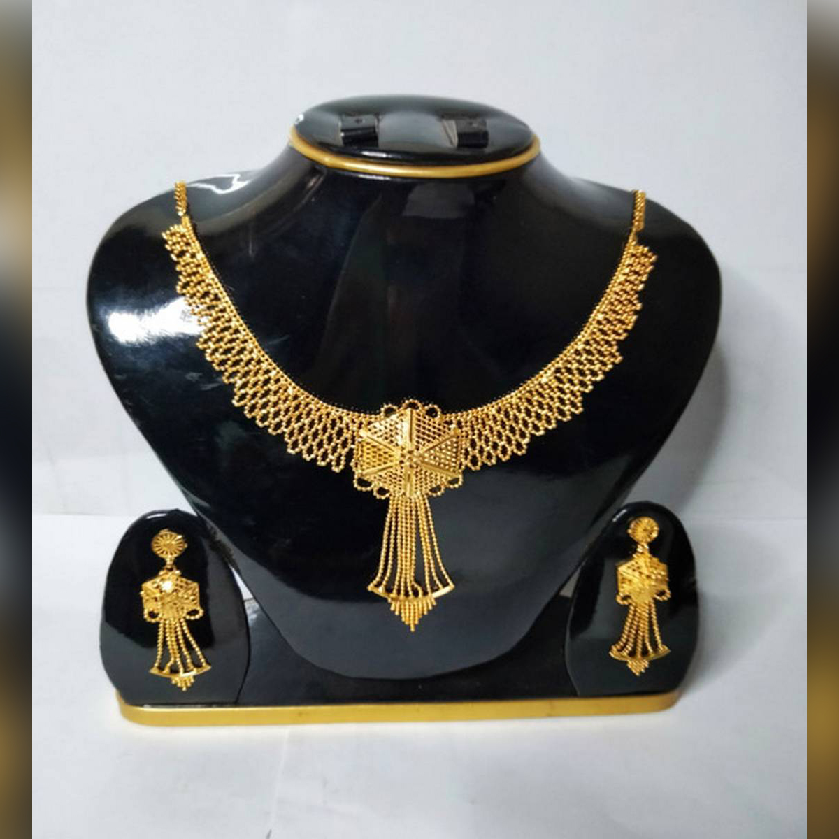 Shining Diva Fashion Latest Stylish Long Design Necklace Set for Women Wedding Traditional Jewellery Set for Women