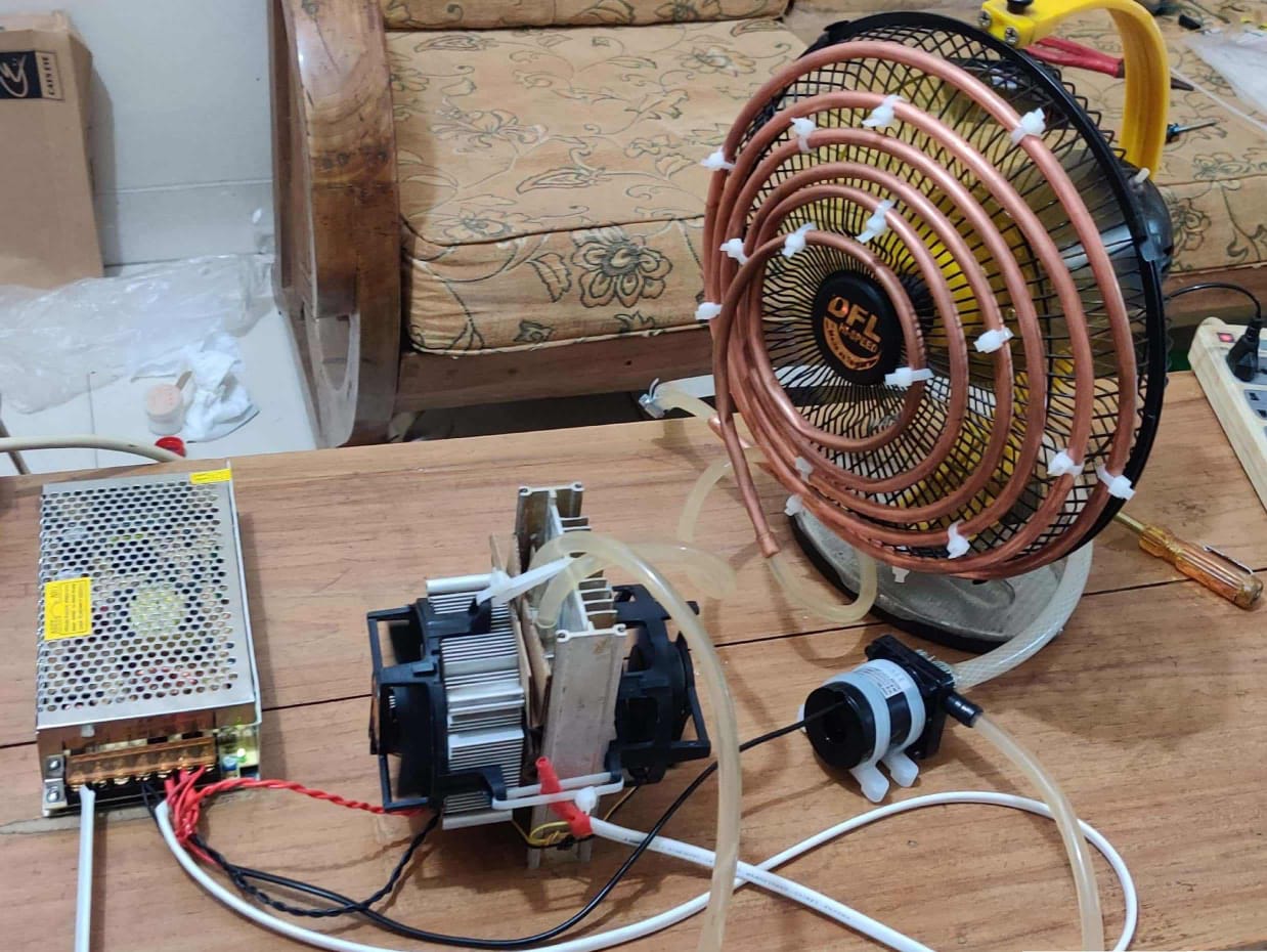 DIY kits Thermoelectric Peltier Refrigeration Cooling System Water Cooling Project 01 Pc SMPS 12 Volt 10 Amp+2Pcs Mini Pump+2 Pcs PC Heatsink+3 Pcs Double Water Block+2 Pcs Fan+4 Pcs Peltier Module TEC1-12706 Coolers+2 Pcs Colling Fan+1 Pc Tharmal Paste. 