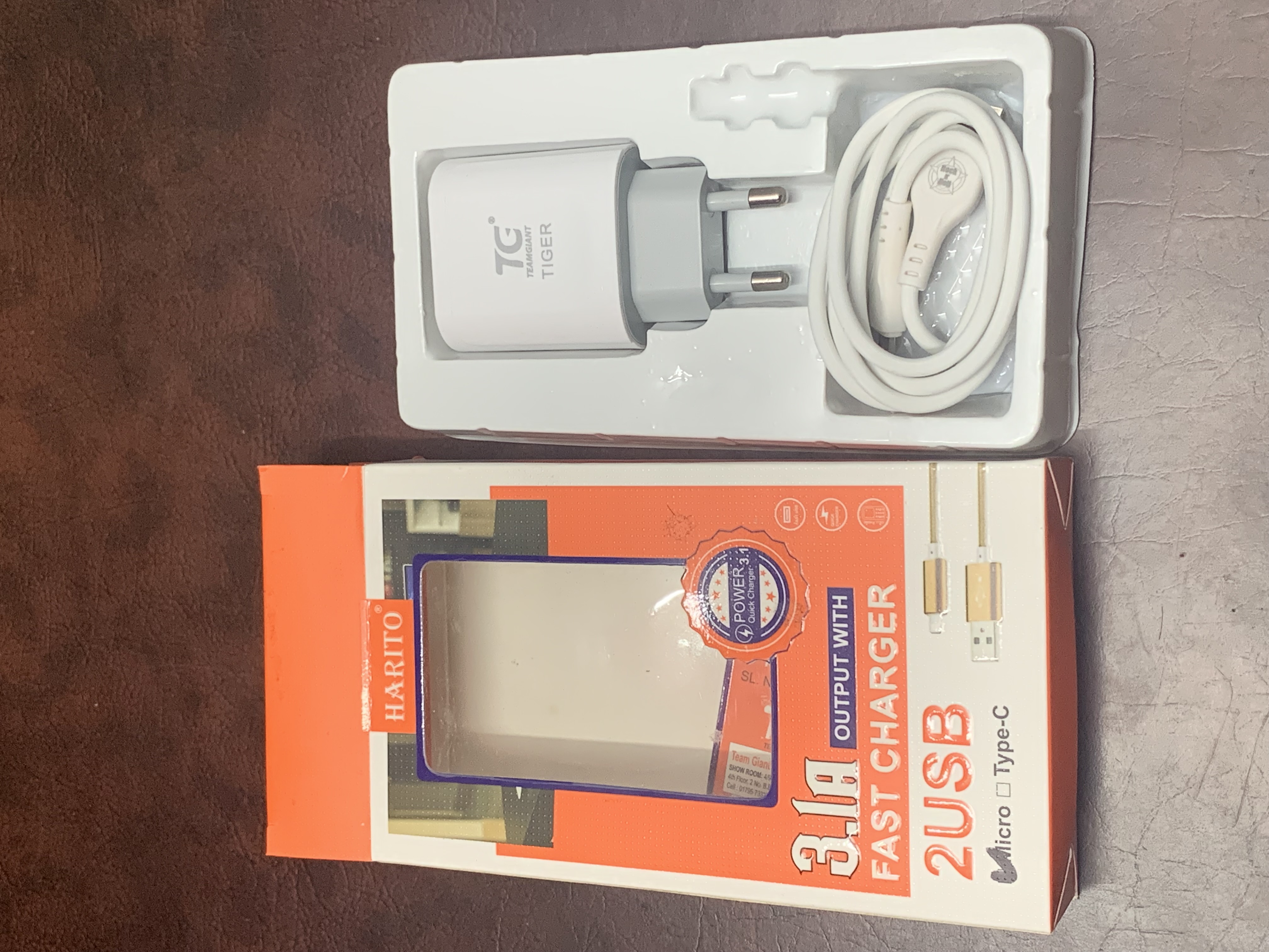 3.1A tiger 2Pin Fast Charger 18W 2USB Type C Type B Power Adapter With Cable For Mobile. 