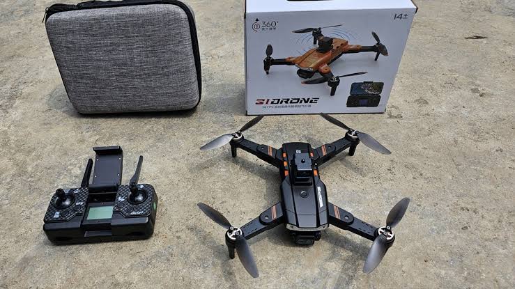 G.P.S Drone with 4K Camera for Adults 90° Rotatable 6K/4K Dual HD Camera 50 Mins Long Flight Time 5GHz FPV Quadcopter. 