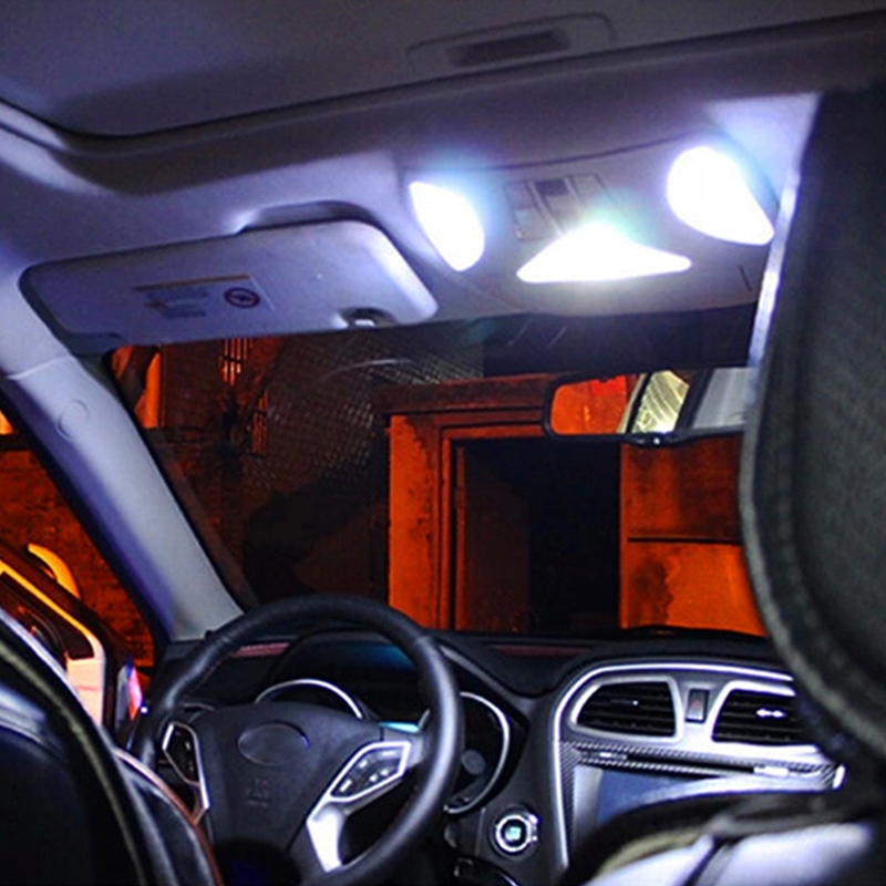(New) 2 PCS 2W 100 LM 6000K 31MM 4 SMD-7020 LEDs Bicuspid Port Decoding Car Dome Lamp LED Reading Light, DC 12V(White Light). 